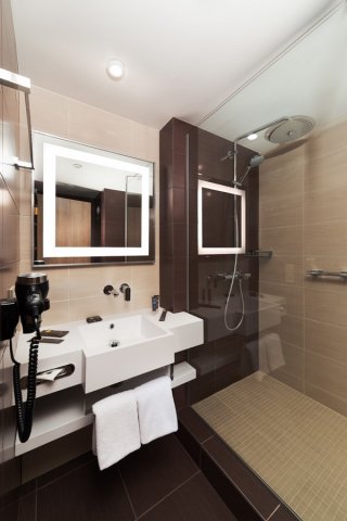 Стандартный номер - с 2 односпальными кроватями: Фотография 2