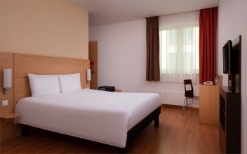 Стандартный номер с двуспальной кроватью: Фотография 2