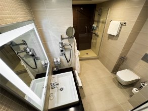 Номер Люкс - с двуспальной кроватью: Фотография 10