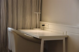 A Classic non-smoking  room for guests with reduced mobility: Photo 3