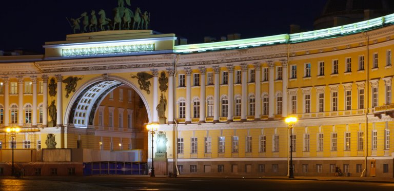 Non-tourist Petersburg: little-known places for recreation, excursions and photo shoots