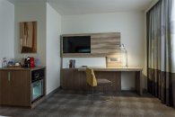 Номер Полулюкс - с двуспальной кроватью и софой: Фотография 7