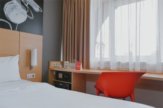 Стандартный номер - с 2 односпальными кроватями: Фотография 3