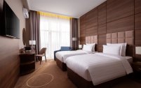Номер Deluxe + с балконом и 2 односпальными кроватями: Фотография 6