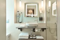 Privilege room, non Smoking with a double bed: Photo 4