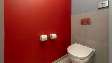 Улучшенный номер, с видом на реку - с двуспальной кроватью: Фотография 8