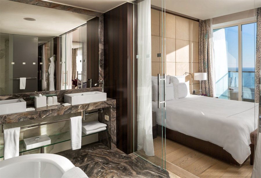 Swiss Executive room, sea view -  king bed