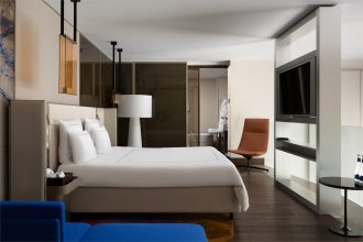 Duplex Suite, sea view -  king bed: Photo 3
