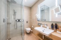 Privilege Room, with Sea View - with double bed and sofa: Photo 4