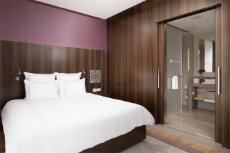 Swiss Executive room, park view -  king bed: Photo 2