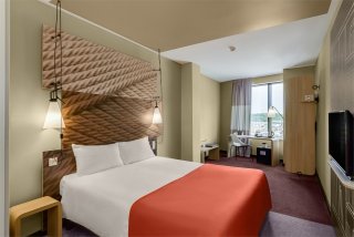 Premium Room with 1 Double Bed: Photo 1