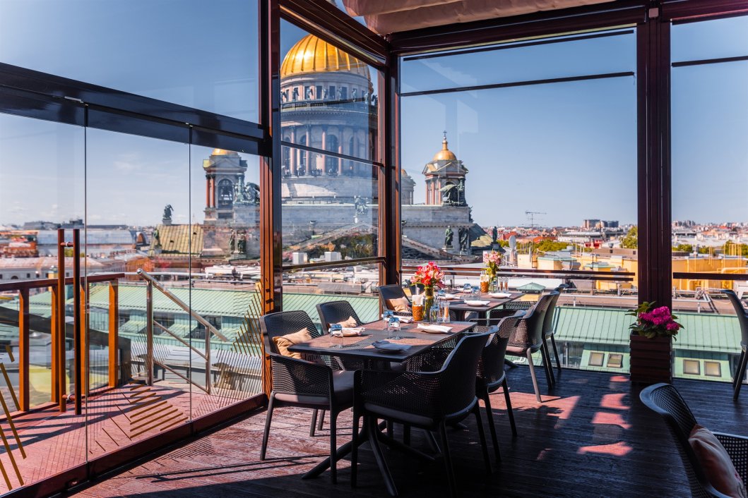 Ресторан HI-SO Terrace