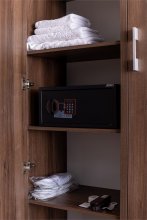Номер Deluxe + с балконом и двуспальной кроватью: Фотография 3
