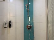 Улучшенный номер - с двуспальной кроватью и диваном: Фотография 12