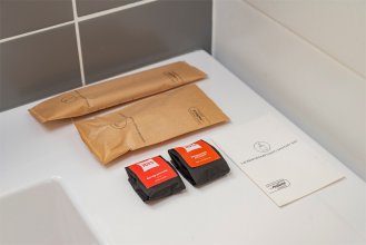 Улучшенный номер - с двуспальной кроватью: Фотография 5