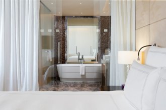 Terrace Suite, sea view -  king bed: Photo 5